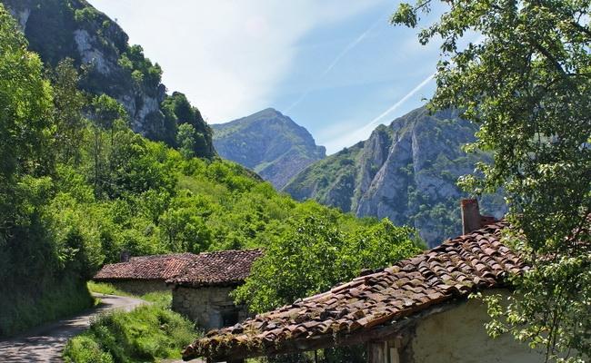 Ideas for mountain villa holidays